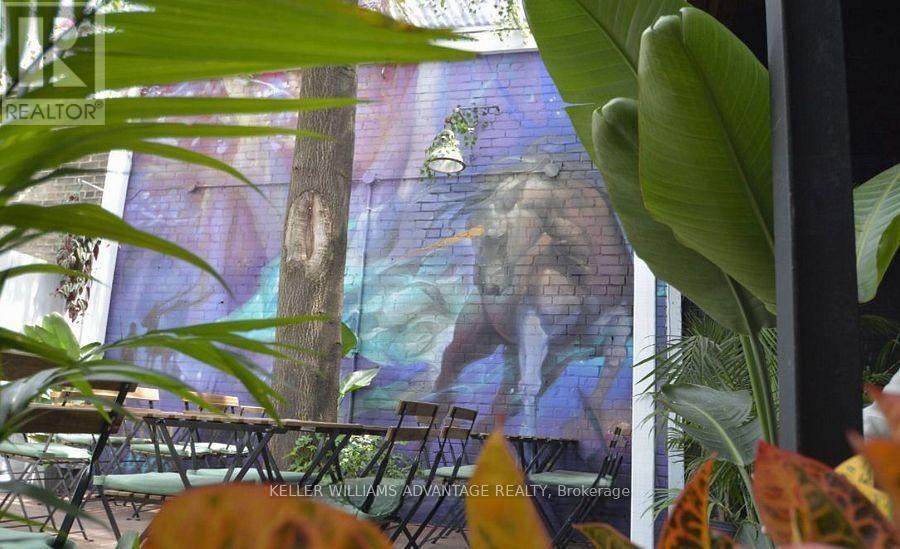 686 Queen Street E, Toronto, Ontario  M4M 1G9 - Photo 3 - E12583248