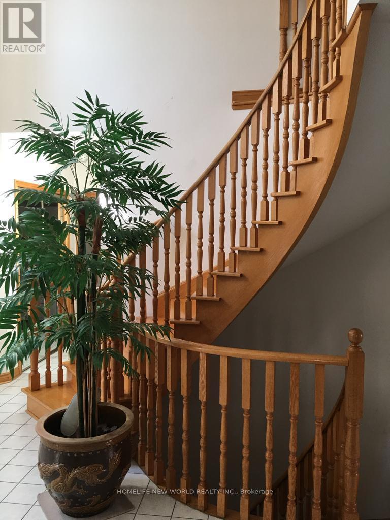 81 Dalmatian Crescent, Toronto, Ontario  M1C 4W8 - Photo 7 - E12583306