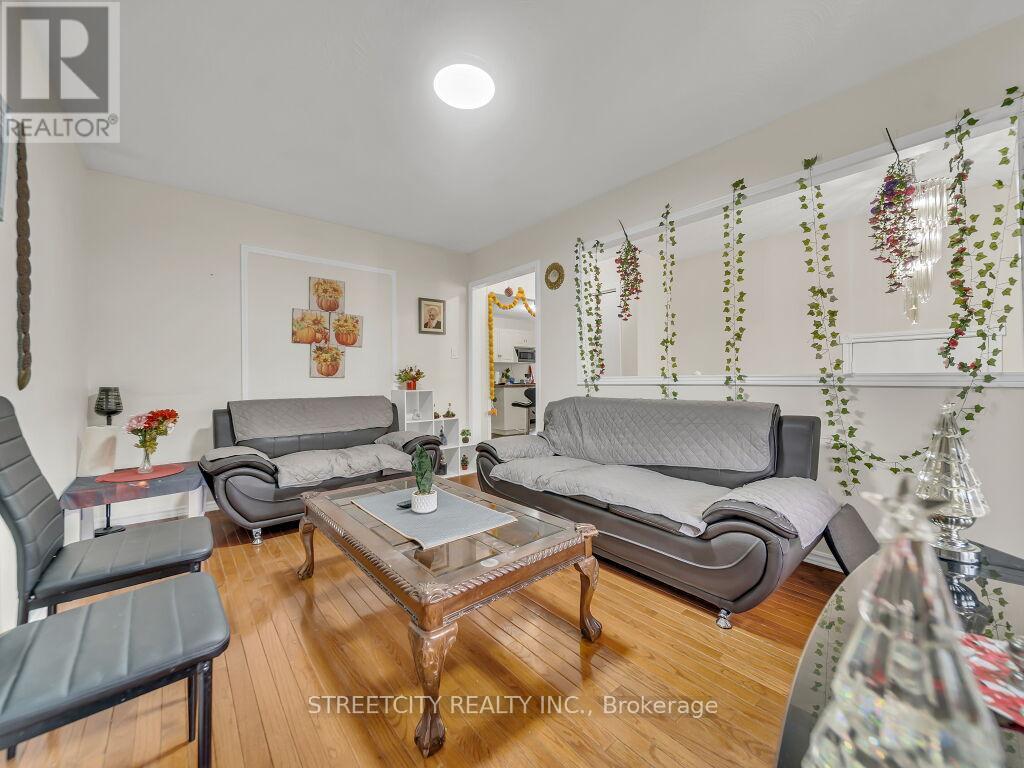 125 Stonyburn Crescent, Cambridge, Ontario  N1R 7X2 - Photo 11 - X12583186