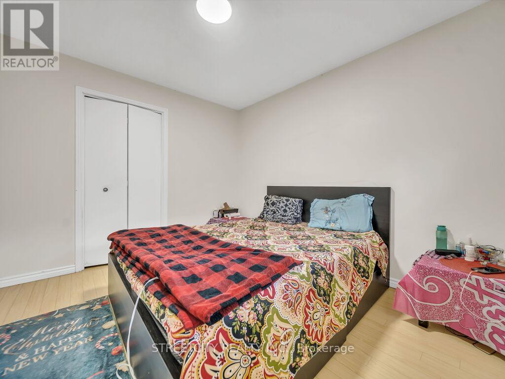 125 Stonyburn Crescent, Cambridge, Ontario  N1R 7X2 - Photo 24 - X12583186