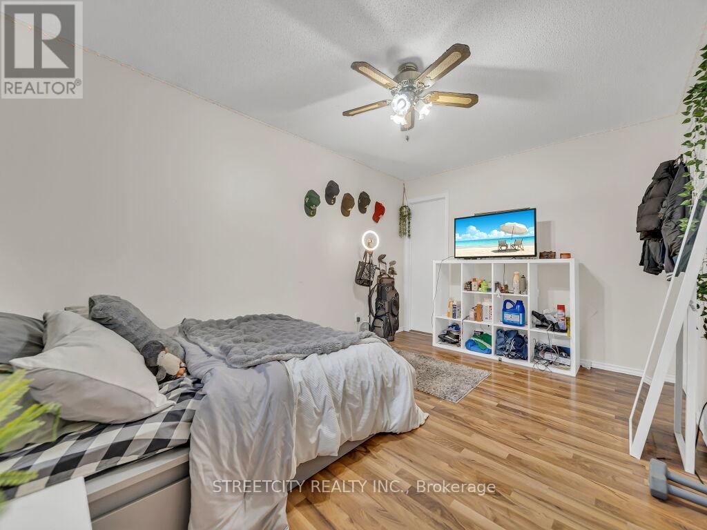 125 Stonyburn Crescent, Cambridge, Ontario  N1R 7X2 - Photo 26 - X12583186