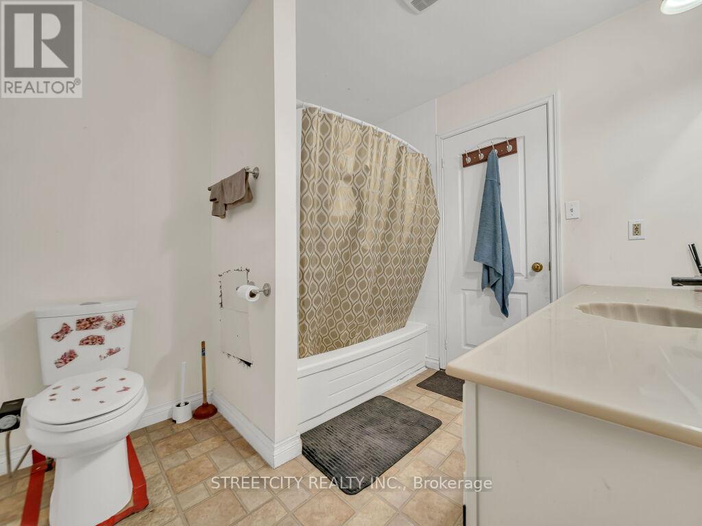 125 Stonyburn Crescent, Cambridge, Ontario  N1R 7X2 - Photo 28 - X12583186