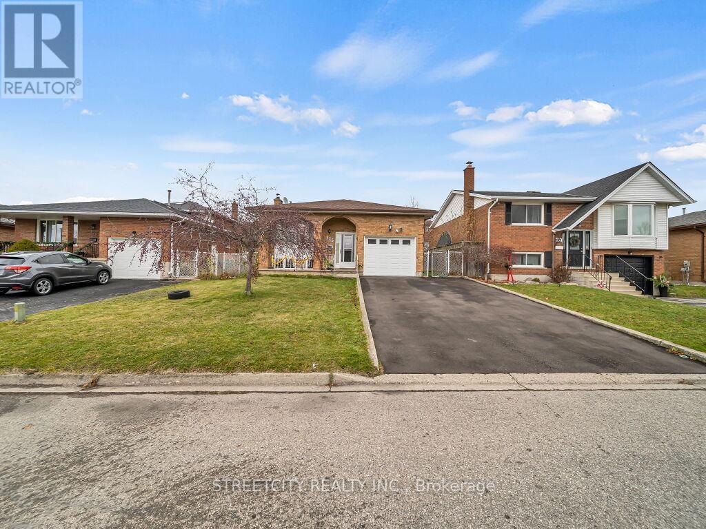 125 Stonyburn Crescent, Cambridge, Ontario  N1R 7X2 - Photo 3 - X12583186