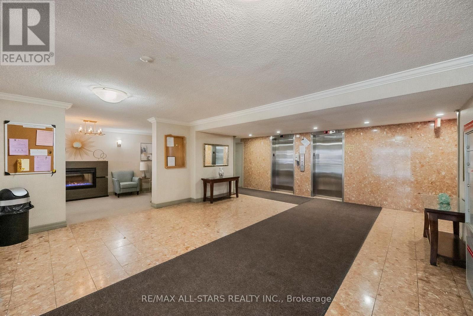 410 - 20 William Roe Boulevard, Newmarket, Ontario  L3Y 5V6 - Photo 27 - N12583154