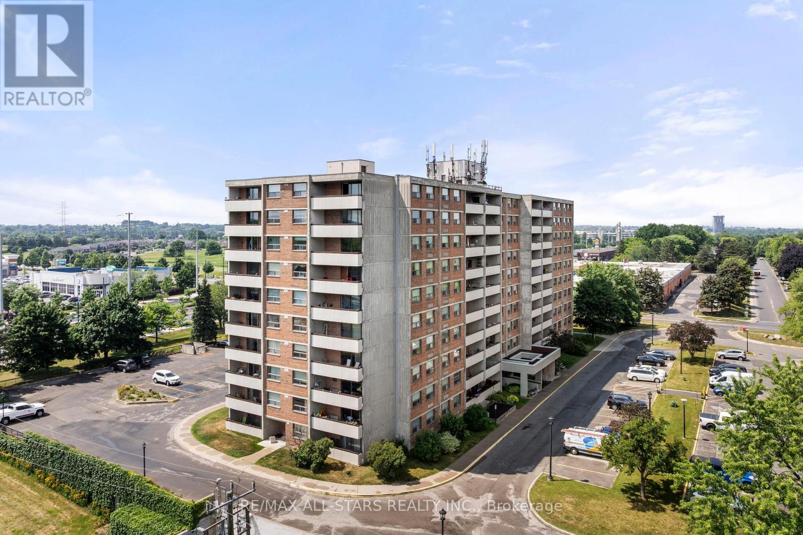 410 - 20 William Roe Boulevard, Newmarket, Ontario  L3Y 5V6 - Photo 33 - N12583154