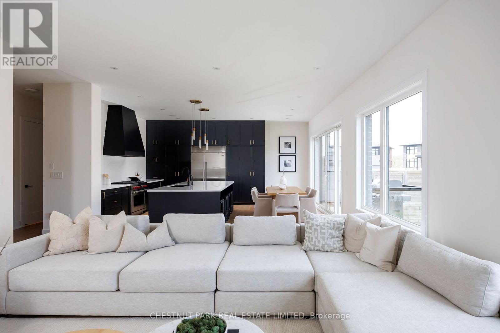 29 Limerick Street, Richmond Hill, Ontario  L4E 3W9 - Photo 18 - N12583168