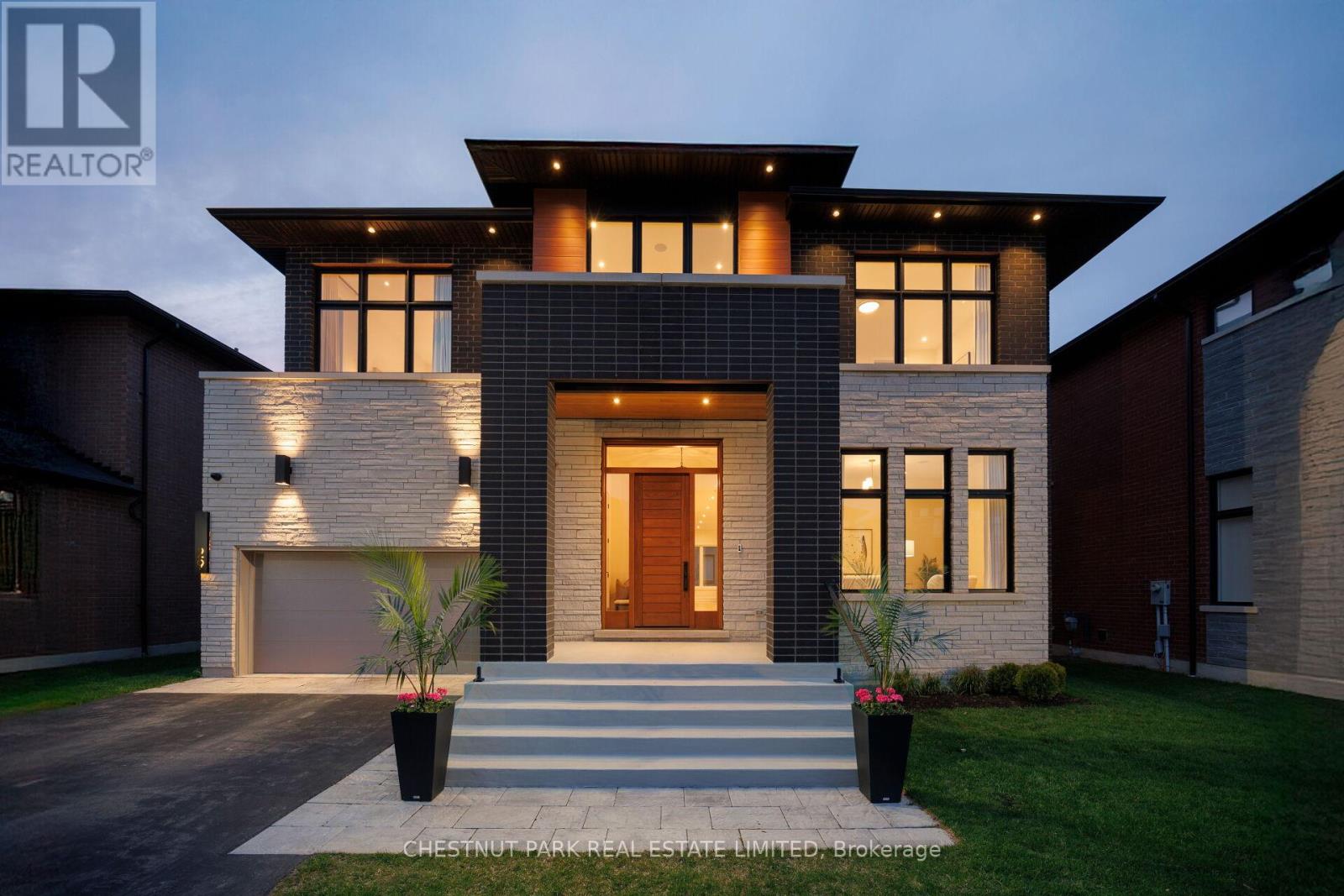 29 Limerick Street, Richmond Hill, Ontario  L4E 3W9 - Photo 2 - N12583168