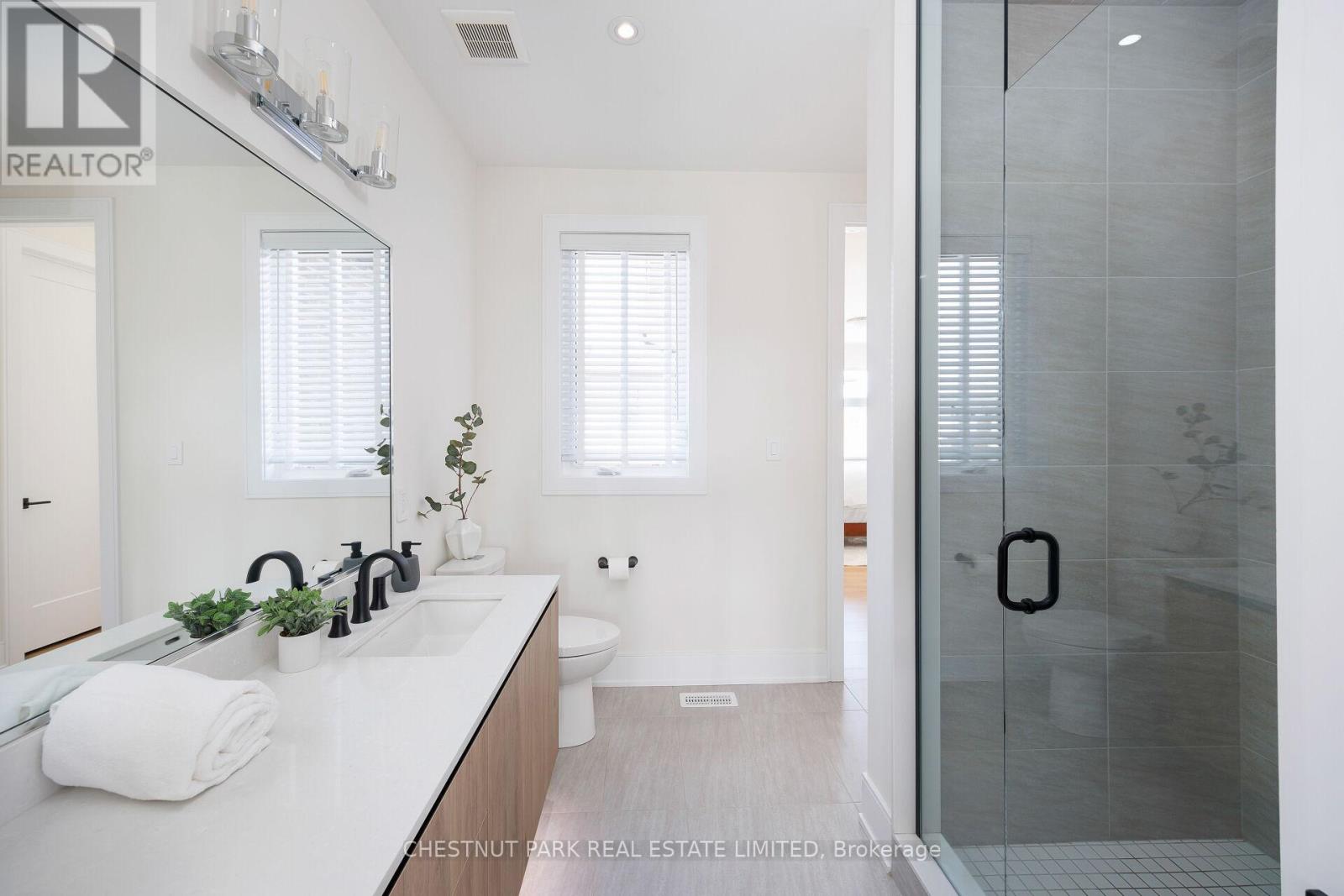 29 Limerick Street, Richmond Hill, Ontario  L4E 3W9 - Photo 39 - N12583168