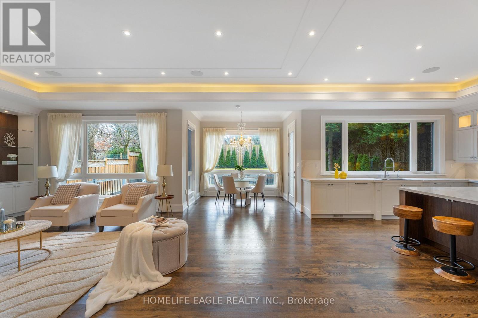 75 Child Drive, Aurora, Ontario L4G 1Y8 - Photo 10 - N12583272