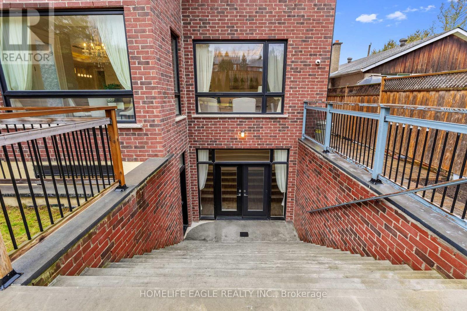 75 Child Drive, Aurora, Ontario L4G 1Y8 - Photo 45 - N12583272