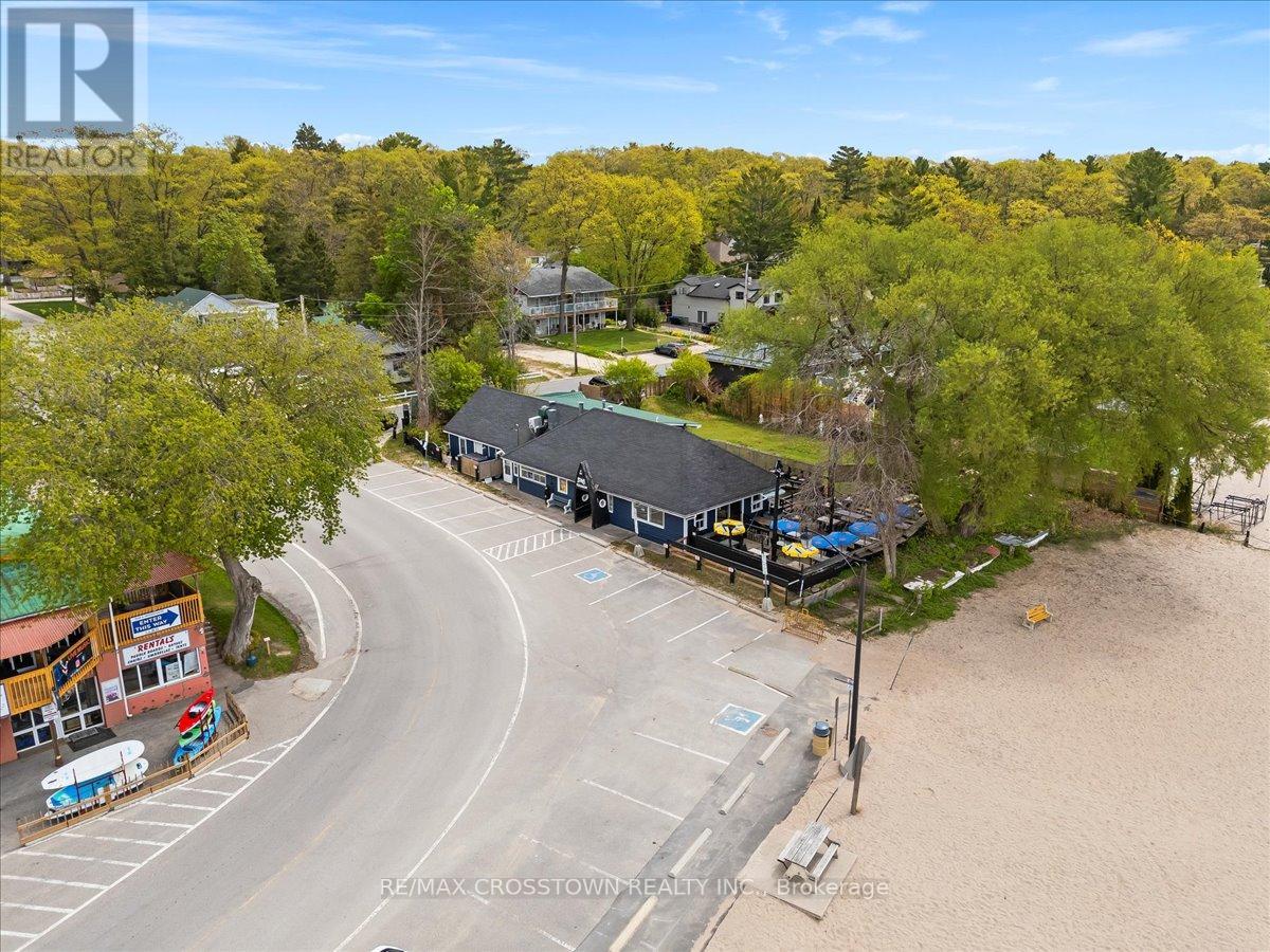 369 Balm Beach Road W, Tiny, Ontario  L0L 2J0 - Photo 10 - S12583198