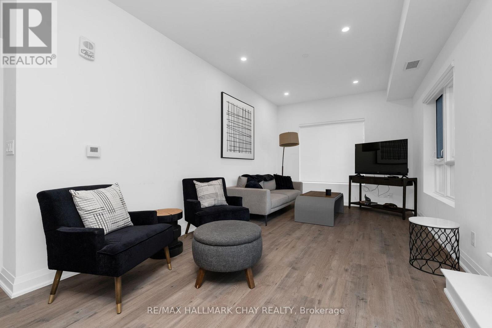 1105 - 58 Lakeside Terrace, Barrie (Little Lake), Ontario L4N 9S2 - Photo 13 - S12583266