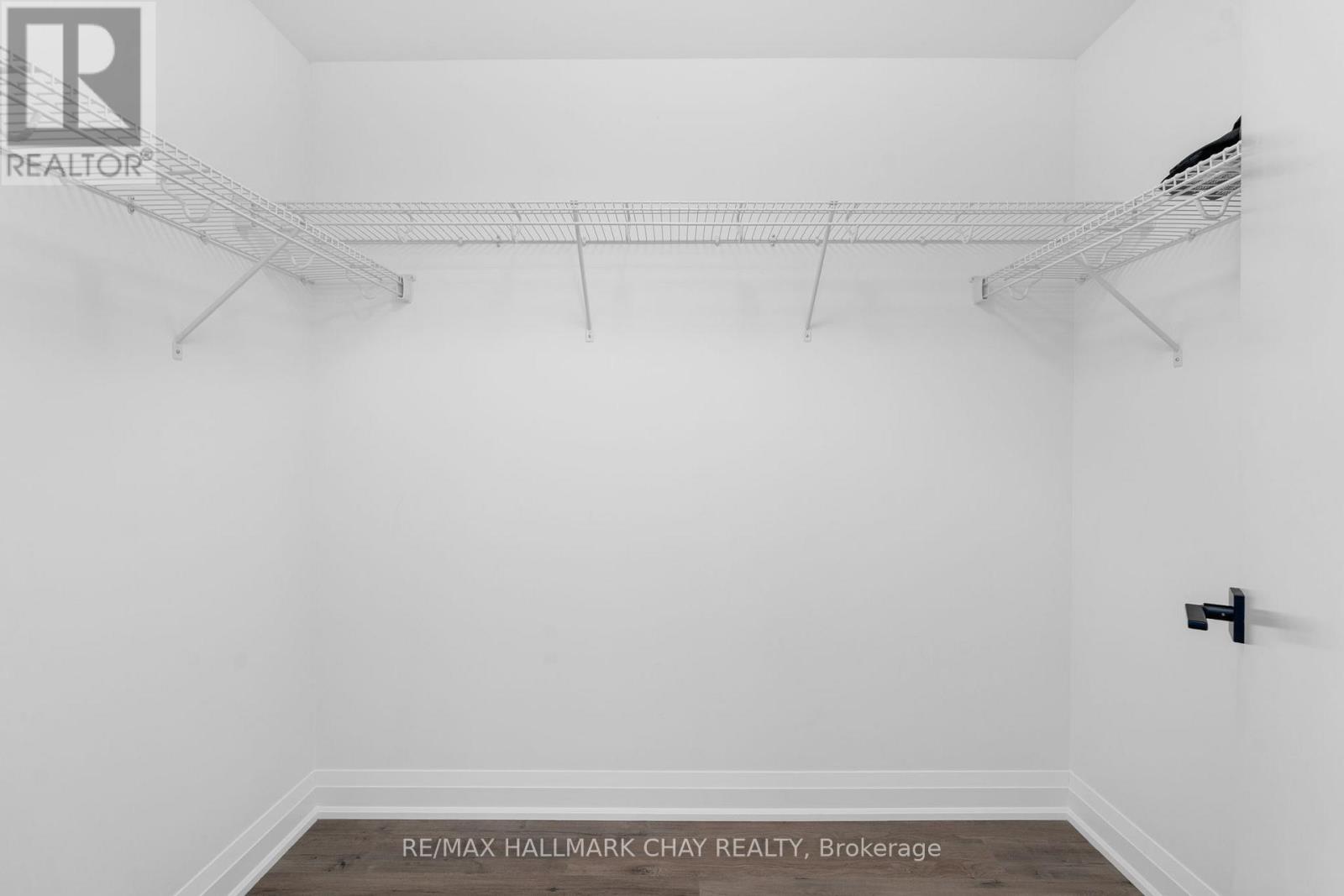 1105 - 58 Lakeside Terrace, Barrie (Little Lake), Ontario L4N 9S2 - Photo 16 - S12583266