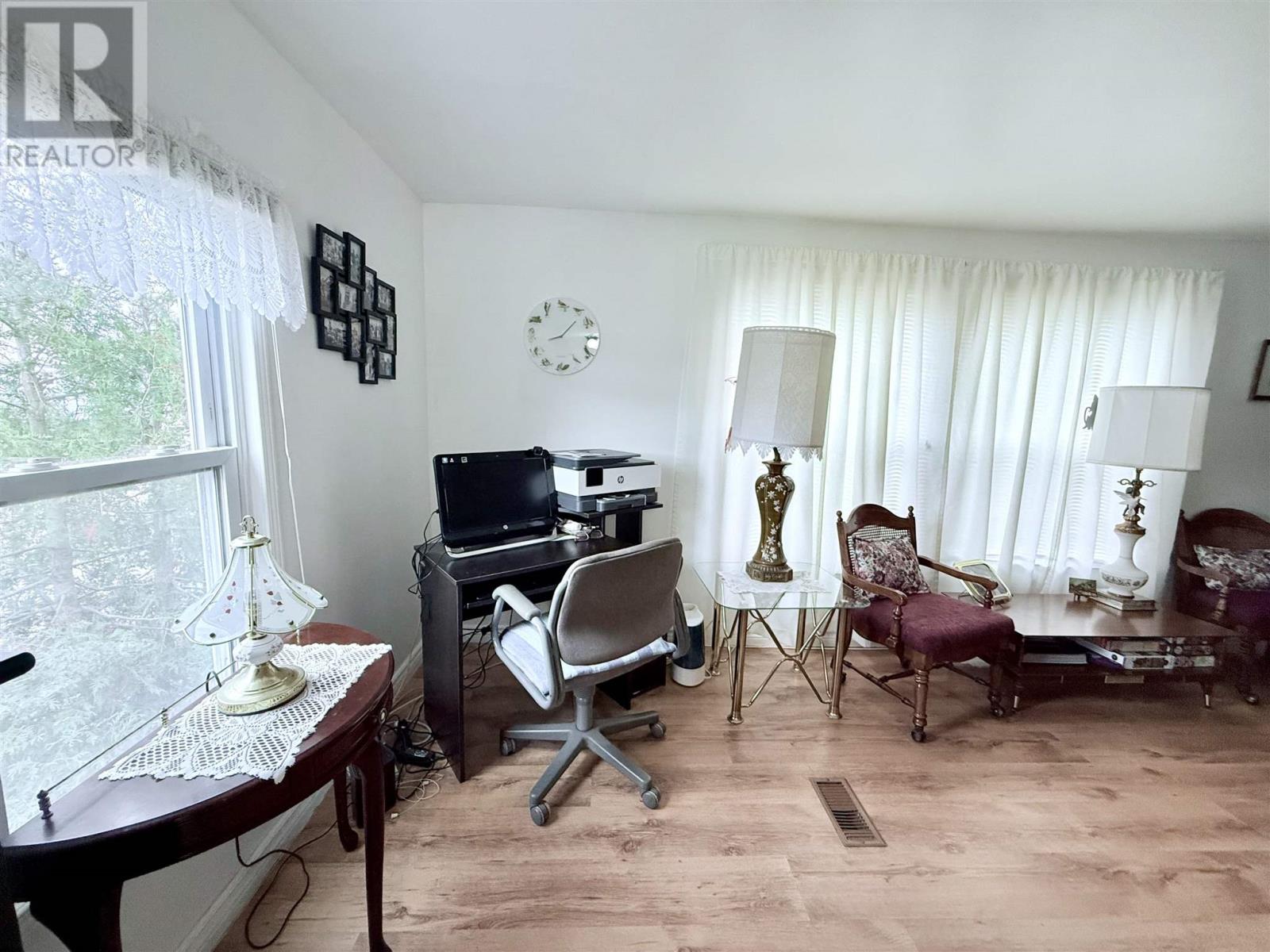 25 Jody Ln, Heyden, Ontario P6A 5K7 - Photo 5 - SM253146