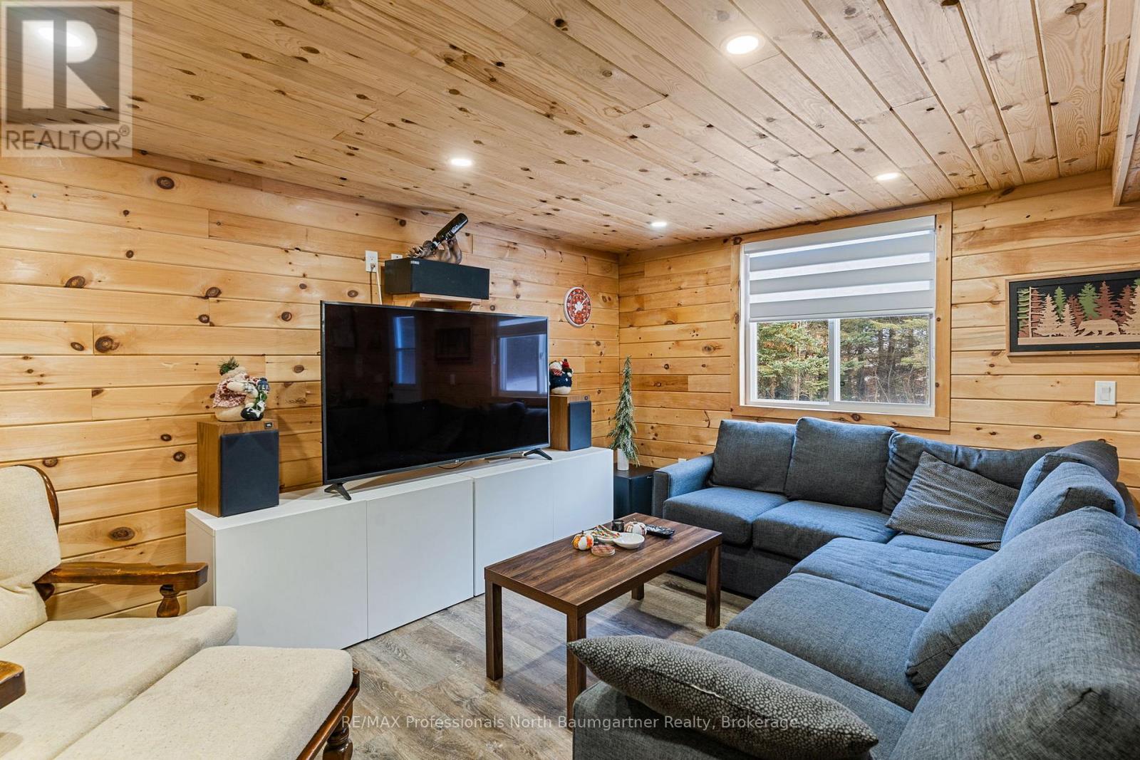 3475 Gelert Road, Minden Hills, Ontario  K0M 2K0 - Photo 9 - X12583360