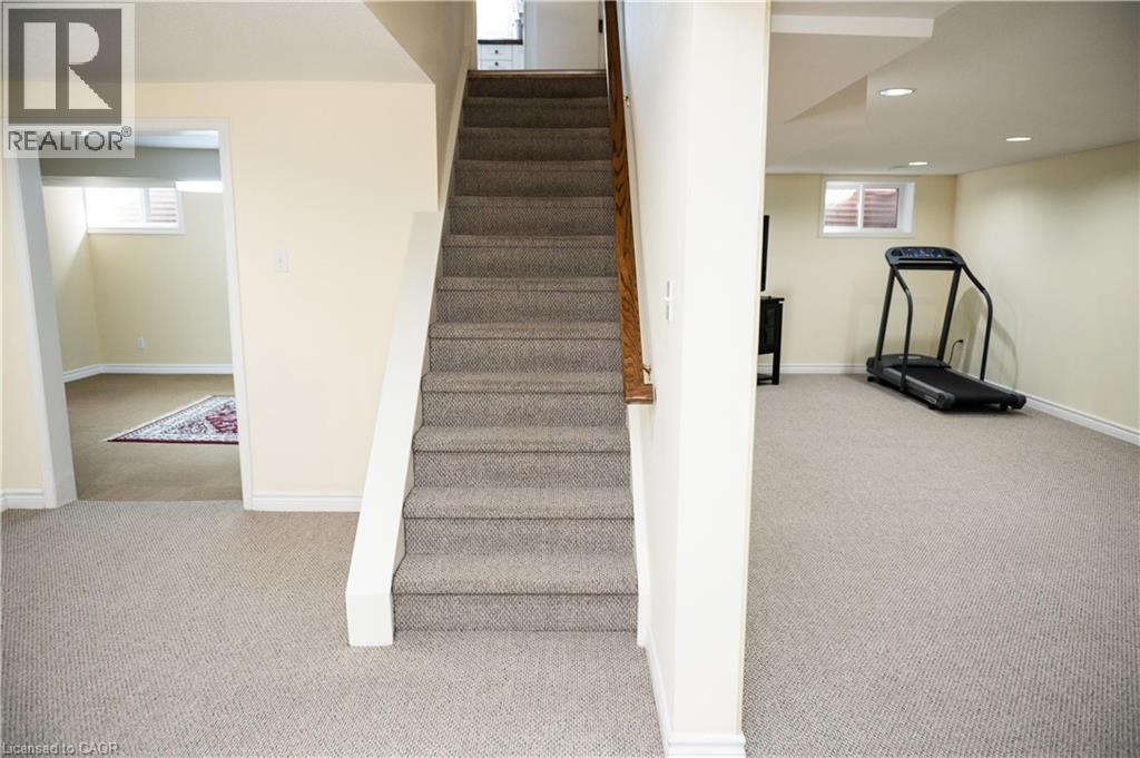 4194 Corrine Court, Burlington, Ontario  L7L 1J1 - Photo 33 - 40780400