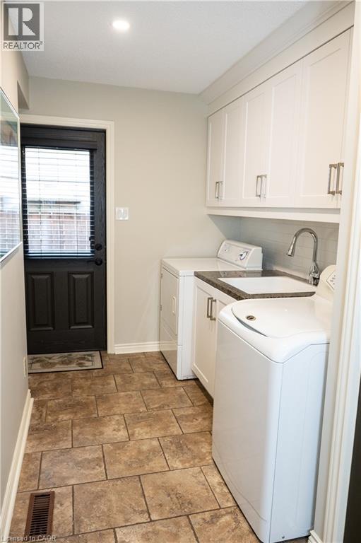 4194 Corrine Court, Burlington, Ontario  L7L 1J1 - Photo 22 - 40780400