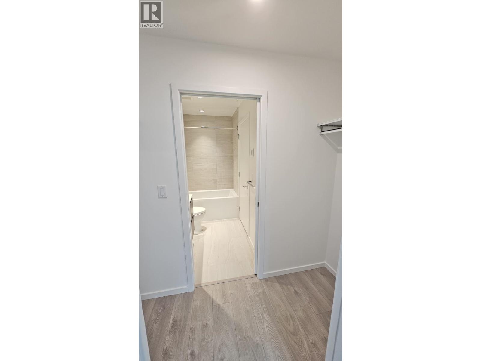 918 6300 Minoru Blvd, Richmond, British Columbia  V7C 2X5 - Photo 3 - R3069902