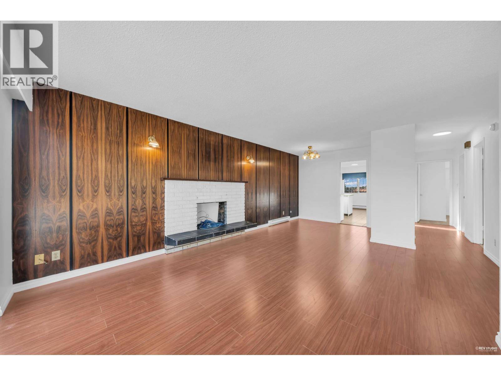 7511 Main Street, Vancouver, British Columbia  V5X 3K1 - Photo 3 - R3070618