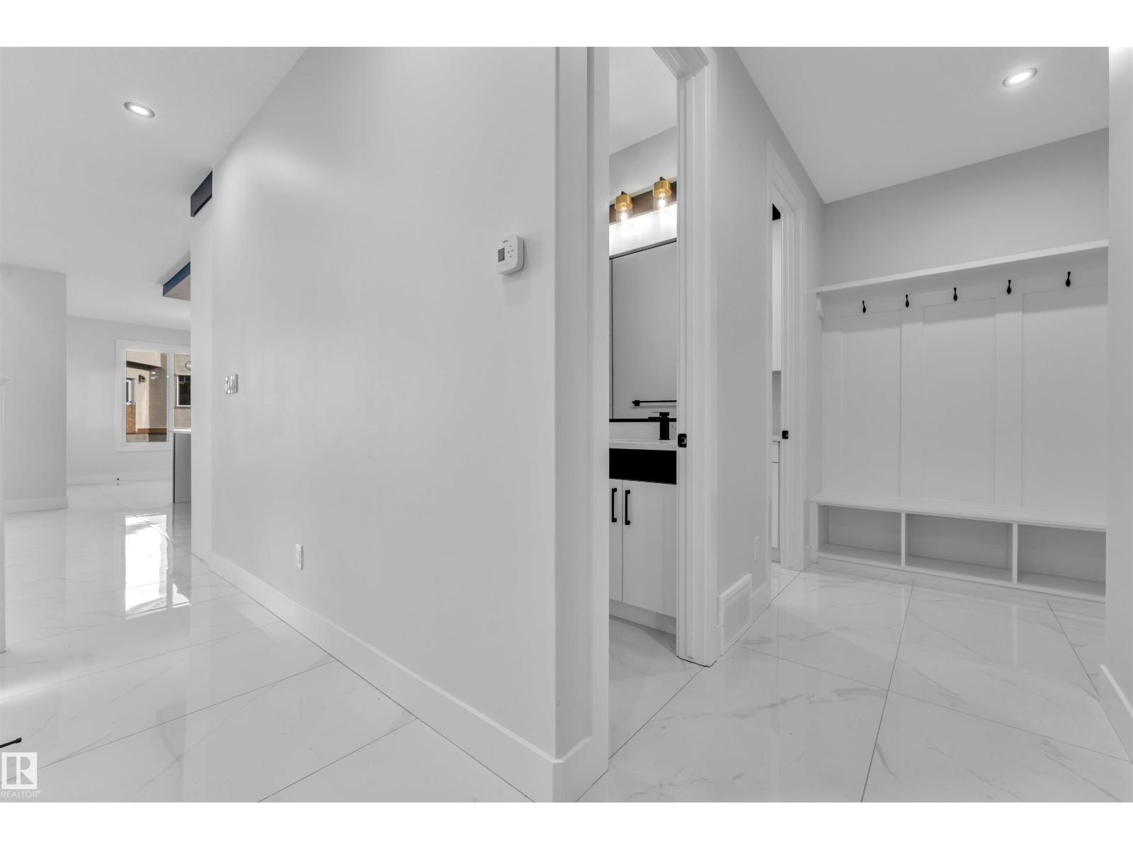 4311 36 St, Beaumont, Alberta  T4X 3G8 - Photo 5 - E4466894