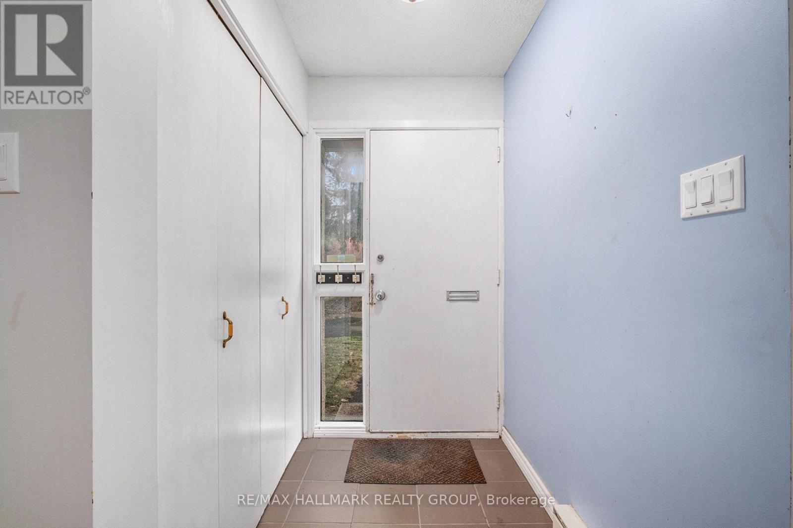 23 - 3691 Albion Road, Ottawa, Ontario  K1T 1P2 - Photo 2 - X12583376