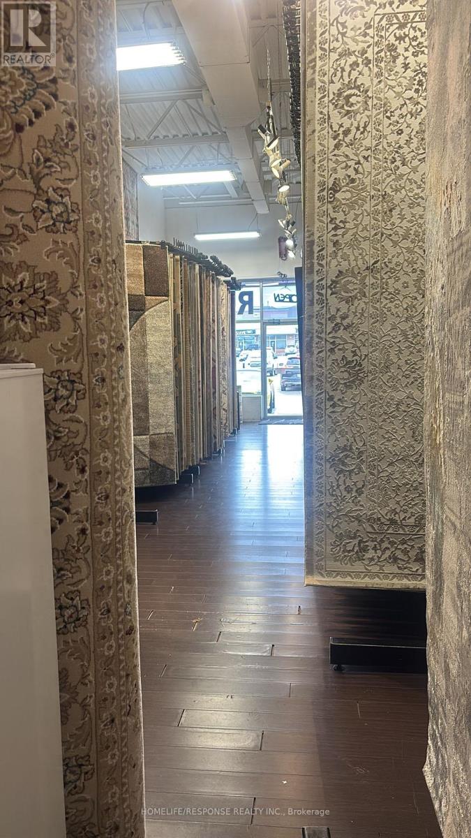 32 - 361 Parkhurst Square, Brampton, Ontario  L6T 0C2 - Photo 5 - W12583190