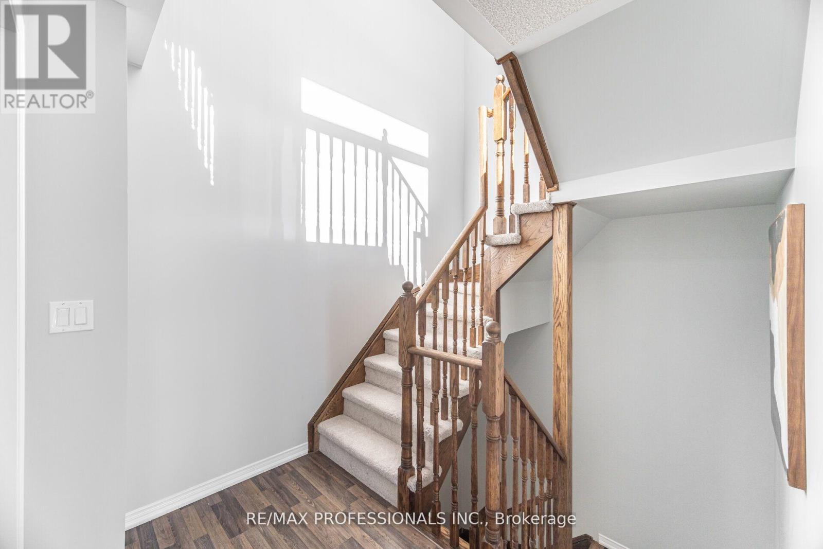 608 - 140 Widdicombe Hill Boulevard, Toronto, Ontario  M9R 0A9 - Photo 29 - W12583206