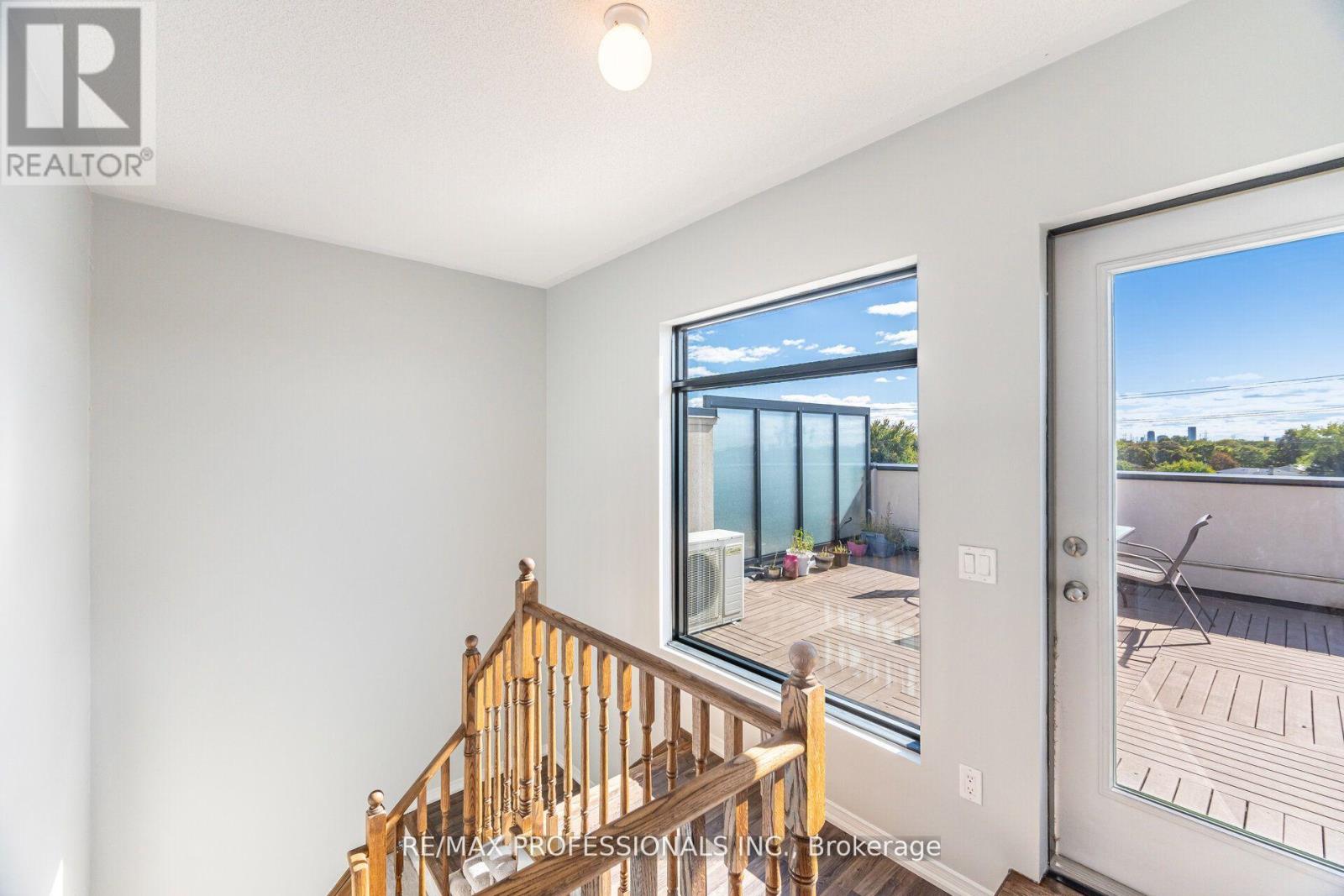 608 - 140 Widdicombe Hill Boulevard, Toronto, Ontario  M9R 0A9 - Photo 30 - W12583206