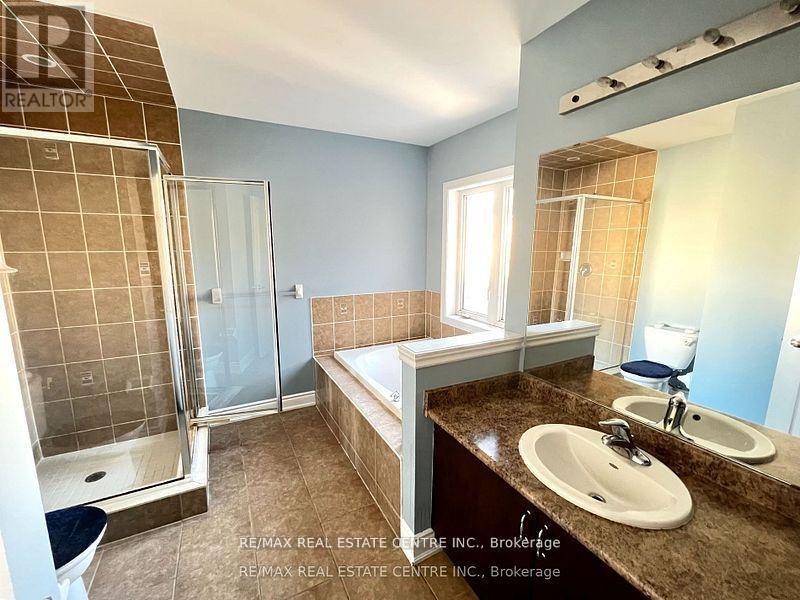 211 Elbern Markell Drive, Brampton, Ontario  L6X 3A9 - Photo 20 - W12583268