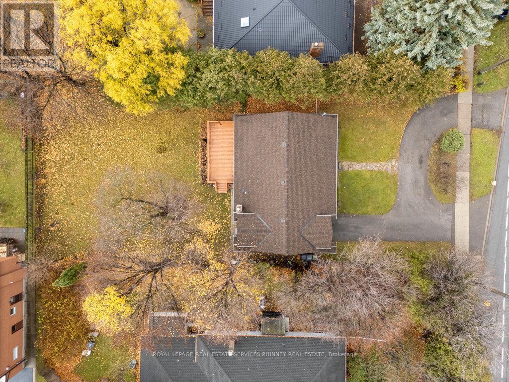 298 Burnhamthorpe Road, Toronto, Ontario  M9B 1Z8 - Photo 26 - W12583280