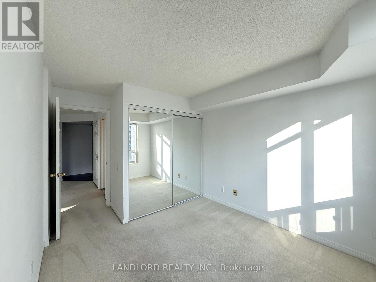 1917 - 8 Hillcrest Avenue, Toronto, Ontario  M2N 6Y6 - Photo 10 - C12480381