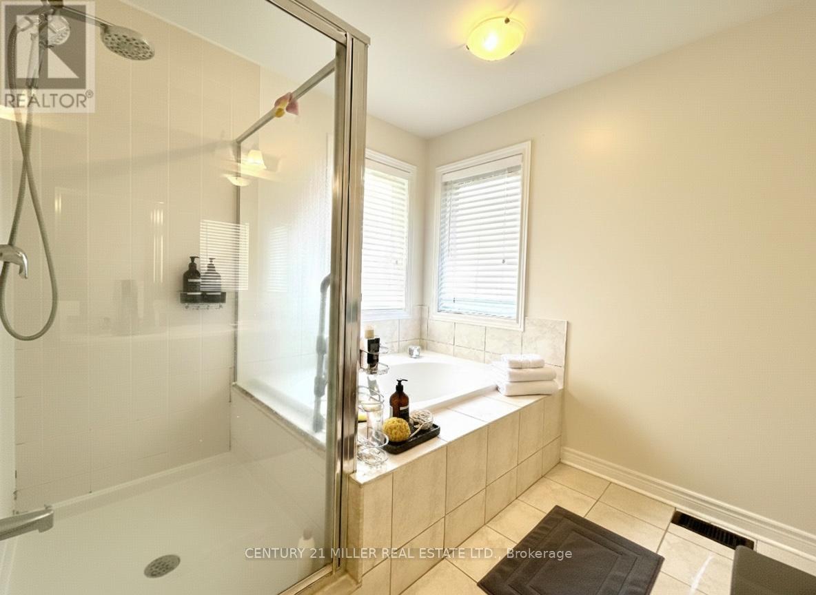 47 - 3275 Stalybridge Drive, Oakville, Ontario L6M 0L2 - Photo 11 - W12567592