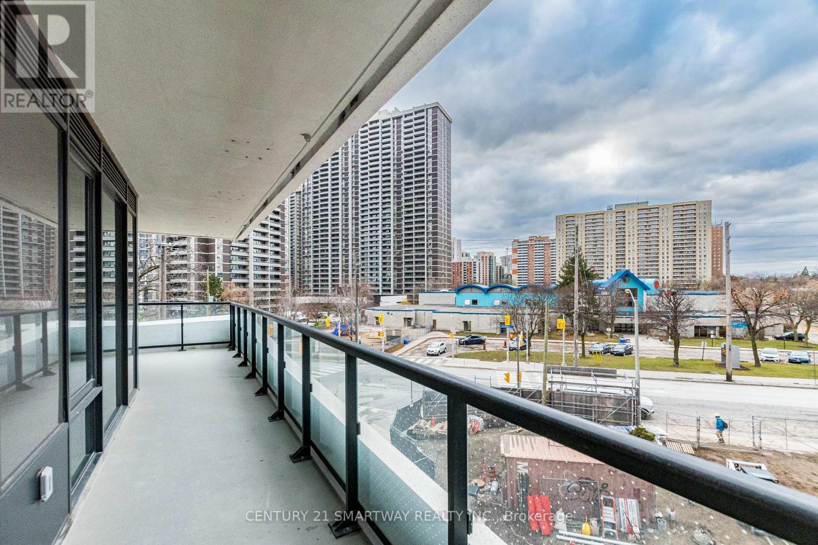 406 - 60 Central Park Roadway, Toronto, Ontario  M9A 0E6 - Photo 29 - W12582670