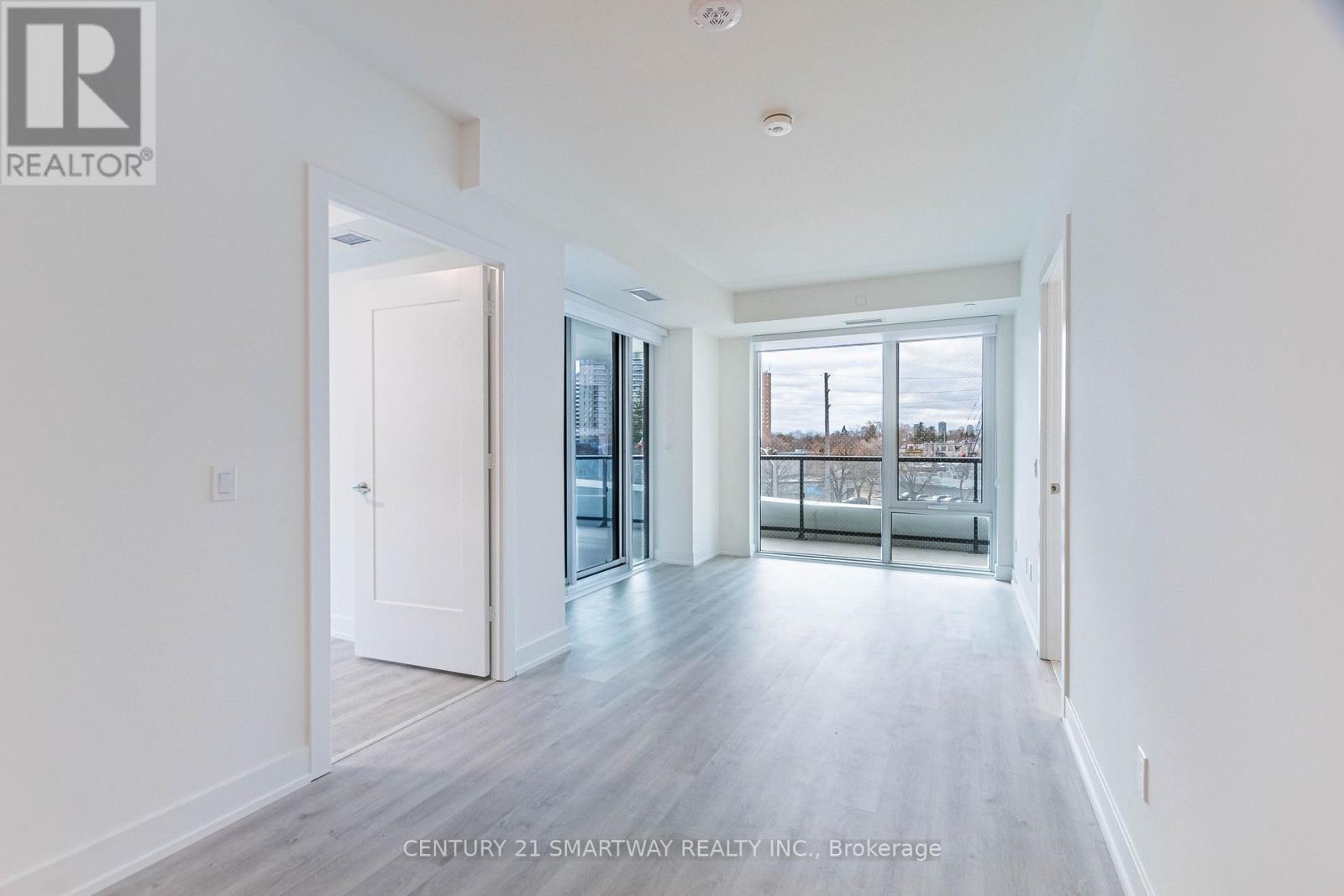 406 - 60 Central Park Roadway, Toronto, Ontario  M9A 0E6 - Photo 12 - W12582670