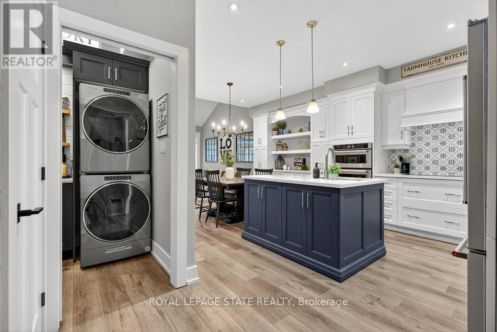 5 Macassa Court, Grimsby, Ontario L3M 0H7 - Photo 11 - X12583250