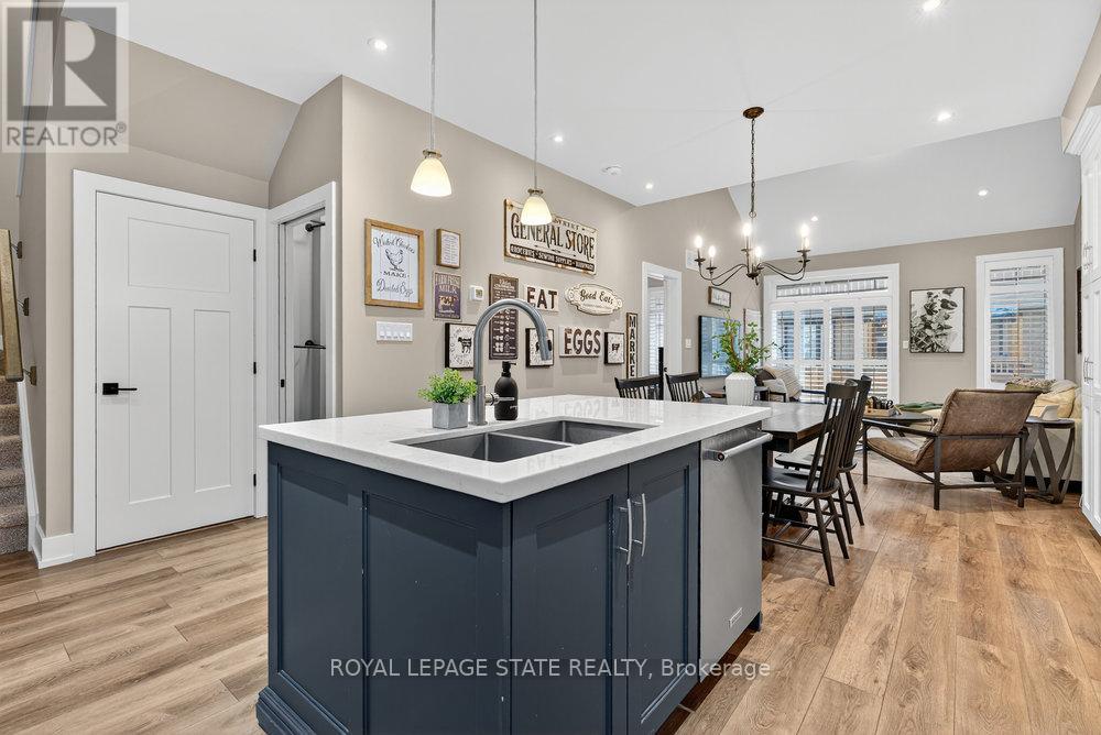 5 Macassa Court, Grimsby, Ontario L3M 0H7 - Photo 16 - X12583250