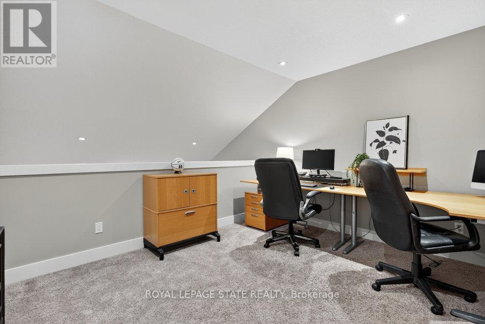 5 Macassa Court, Grimsby, Ontario L3M 0H7 - Photo 28 - X12583250