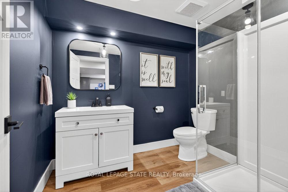 5 Macassa Court, Grimsby, Ontario L3M 0H7 - Photo 41 - X12583250