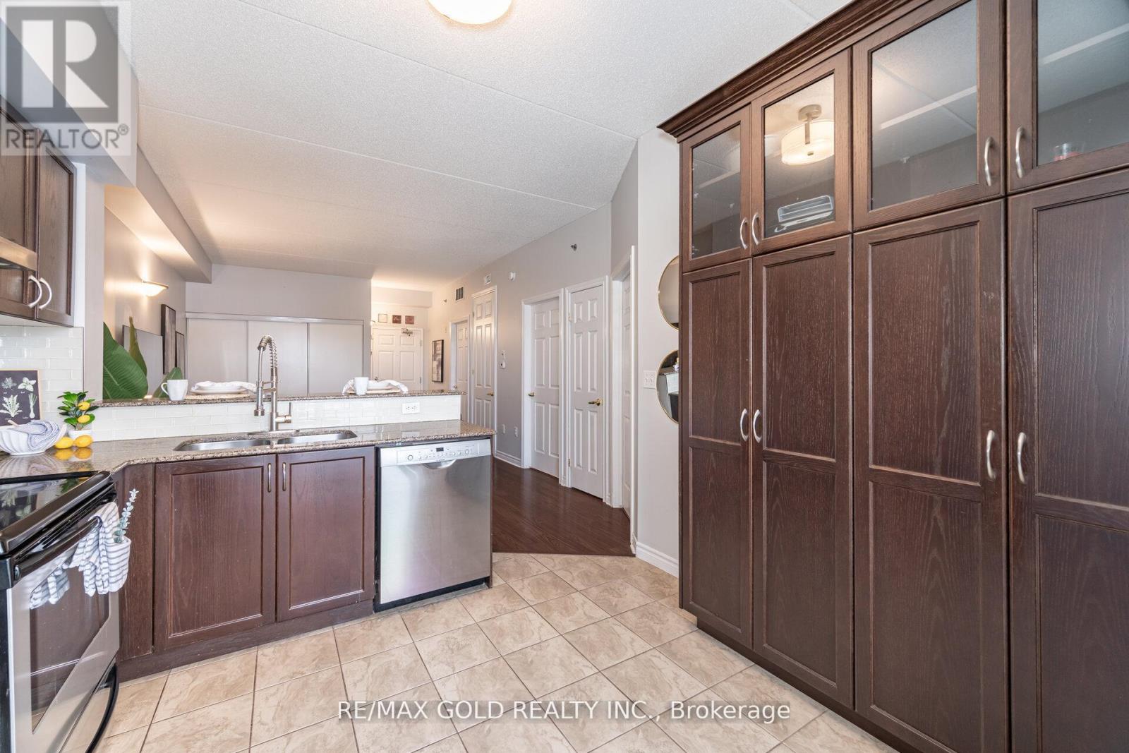 306 - 308 Watson Parkway N, Guelph, Ontario  N1E 7J2 - Photo 15 - X12583300