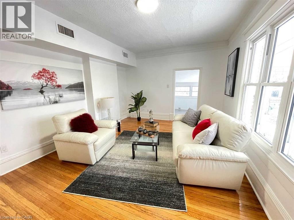 229 Locke Street S Unit# Upper, Hamilton, Ontario  L8P 4B8 - Photo 7 - 40789466