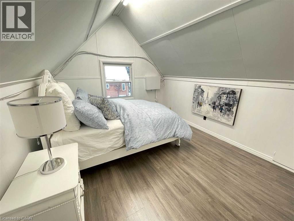 229 Locke Street S Unit# Upper, Hamilton, Ontario  L8P 4B8 - Photo 23 - 40789466