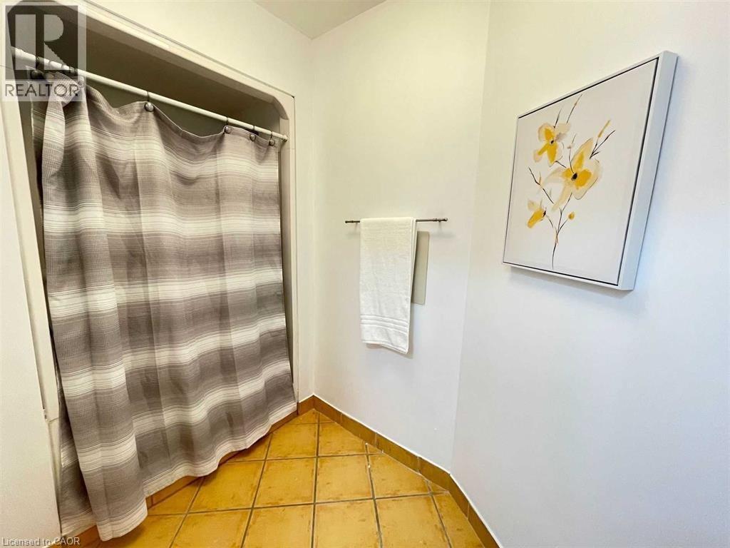 229 Locke Street S Unit# Upper, Hamilton, Ontario  L8P 4B8 - Photo 15 - 40789466