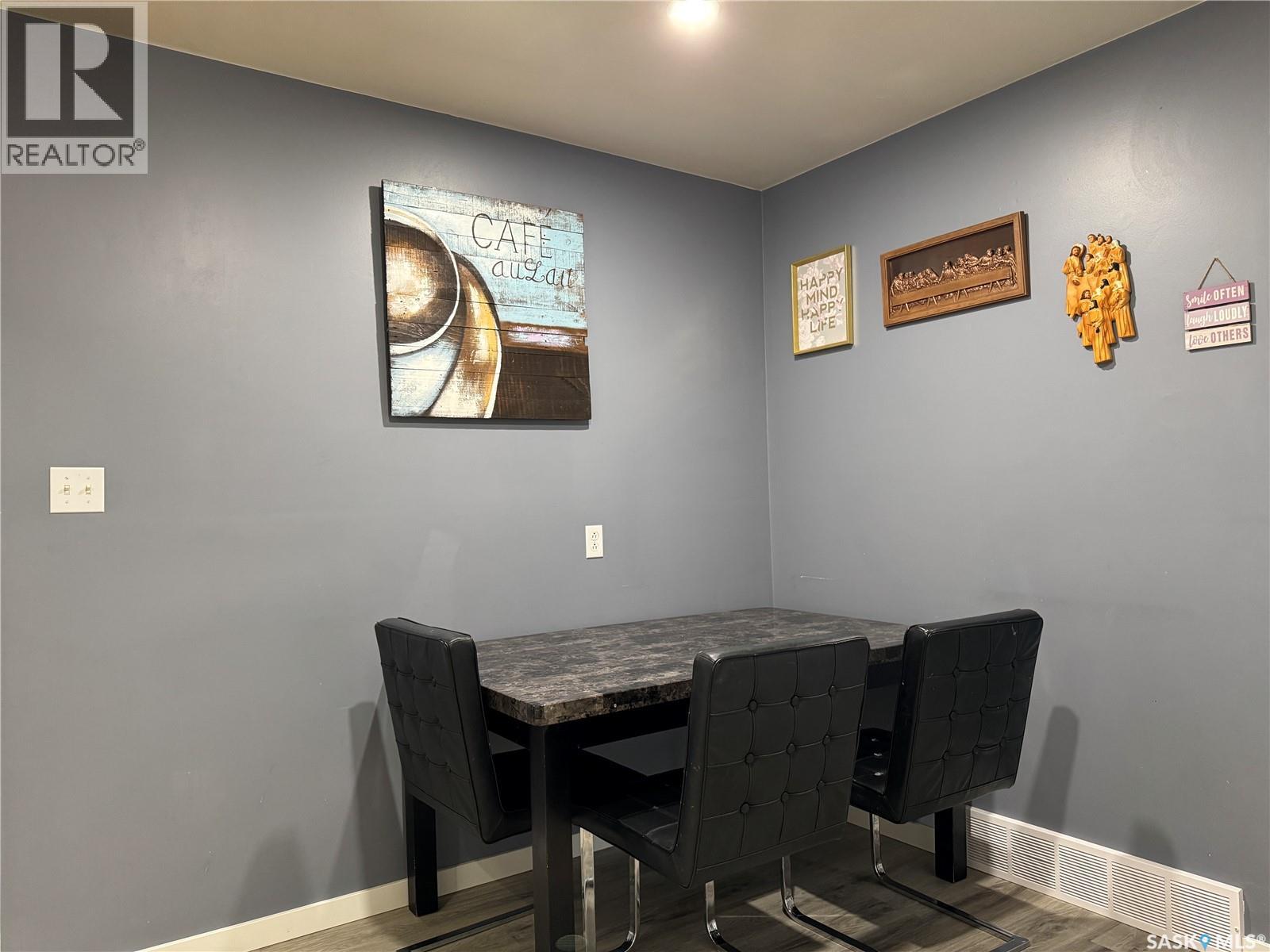 401 5th Street W, Wynyard, Saskatchewan  S0A 4T0 - Photo 9 - SK024791