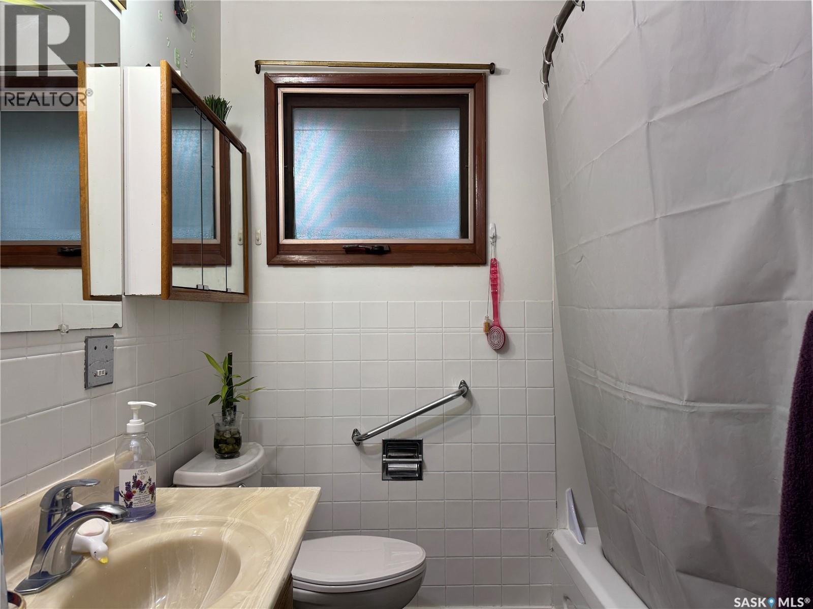 401 5th Street W, Wynyard, Saskatchewan  S0A 4T0 - Photo 18 - SK024791