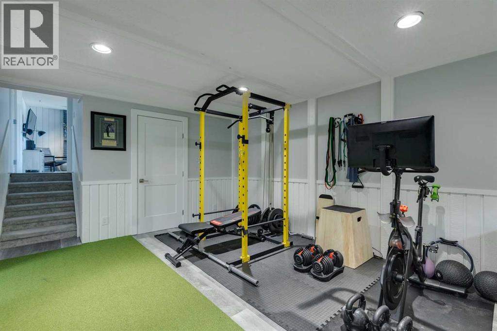 6616 Silverdale Road Nw, Calgary, Alberta  T3B 3N2 - Photo 31 - A2270790