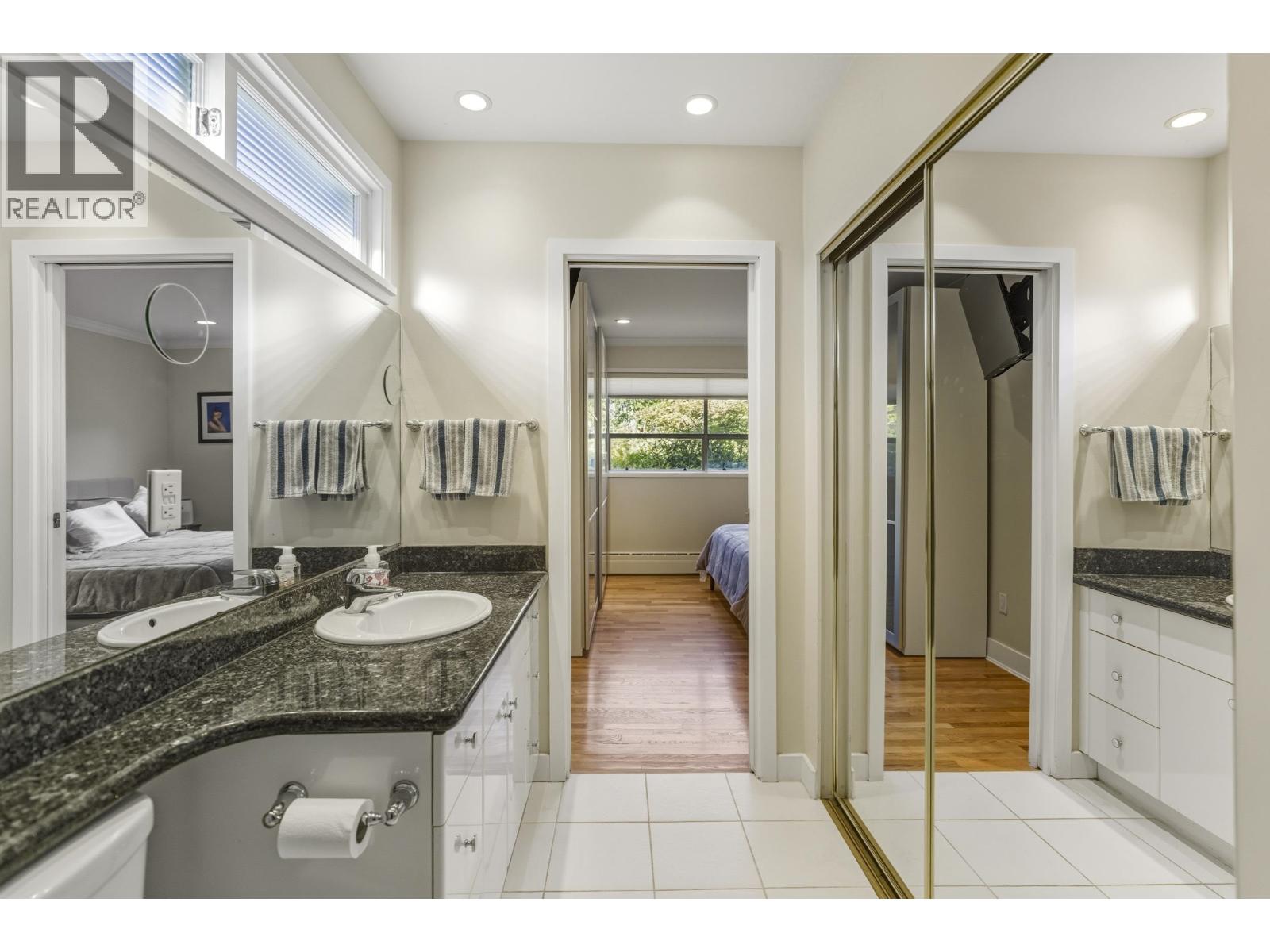 715 Kilkeel Place, North Vancouver, British Columbia  V7N 2X2 - Photo 14 - R3070700