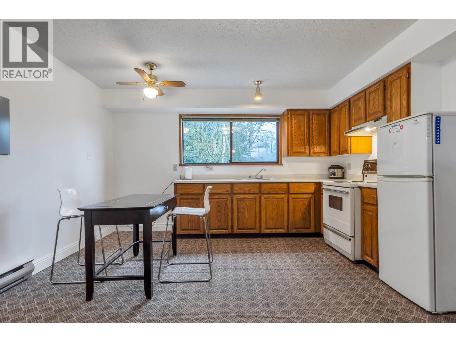 3775 Lincoln Avenue, Coquitlam, British Columbia  V3E 3H8 - Photo 10 - R3070706