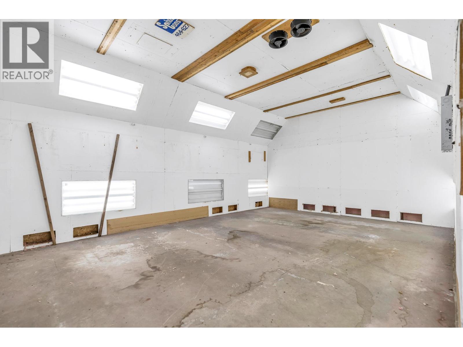 3775 Lincoln Avenue, Coquitlam, British Columbia  V3E 3H8 - Photo 36 - R3070706