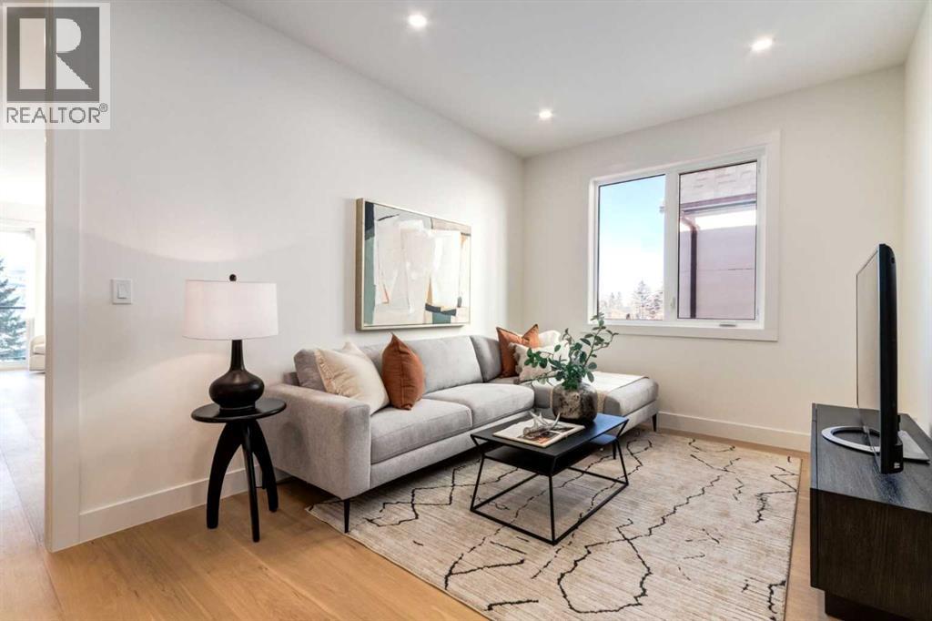 4834 22 Avenue Nw, Calgary, Alberta  T3B 0Y5 - Photo 18 - A2272685