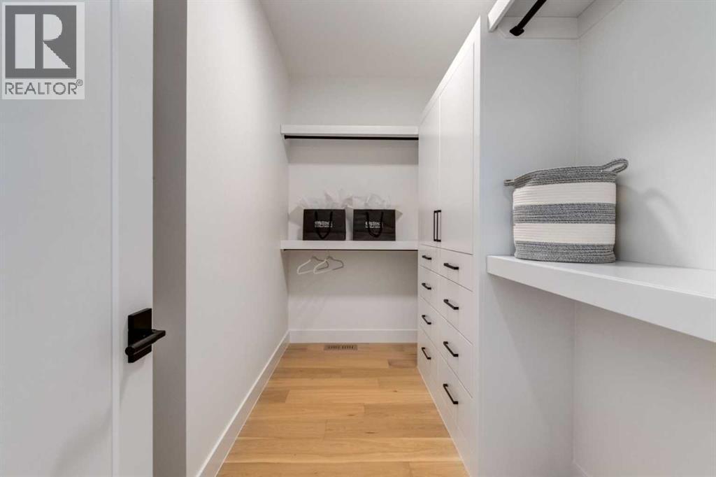 4834 22 Avenue Nw, Calgary, Alberta  T3B 0Y5 - Photo 27 - A2272685